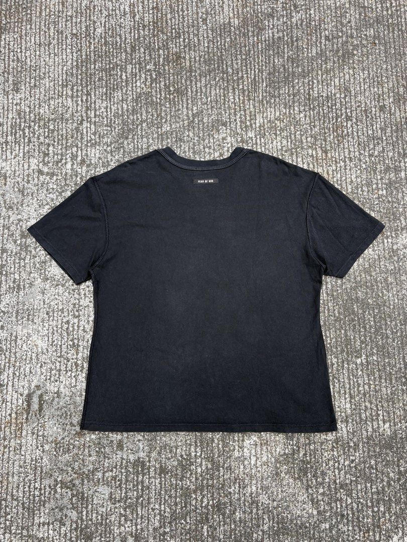 Fear of God FG (Category: Tshirts & Polo Shirts ) located in Carmona. Submitted by arthrift.31 (Listing ID 1469357970, Image 2). Description: Width:22.5 Length:27.5 Condition:9/10 Colorrate:9/10 .