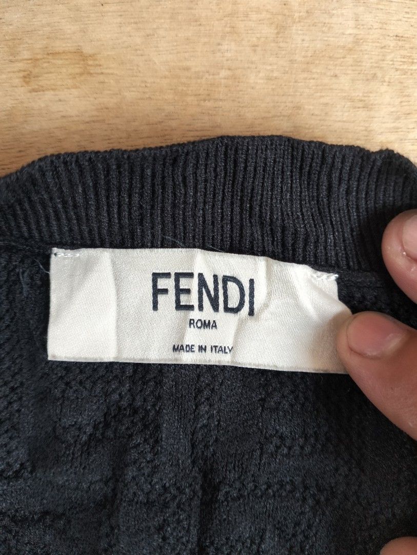 Fendi cardigan knitted (Category: Luxury Apparel) located in San Carlos City. Submitted by guioverlua72920 (Listing ID 1469203393, Image 2). Description: Fendi cardigan knitted size 36 on tag excellent condition no issue ₱1000+sf location San Carlos city Negros Occidental.