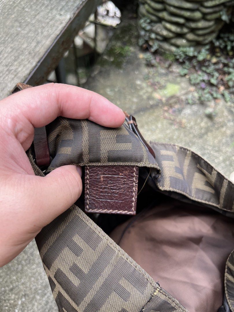 FENDI ZUCCA TOTE BAG (Category: Luxury Bags & Wallets) located in Baguio. Submitted by closetgc.clothingshop (Listing ID 1469214190, Image 3). Description: Fendi Zucca Tote bag Guaranteed authentic Medium size AB+ ( very good ) normal sign of usage lang po sa leather .