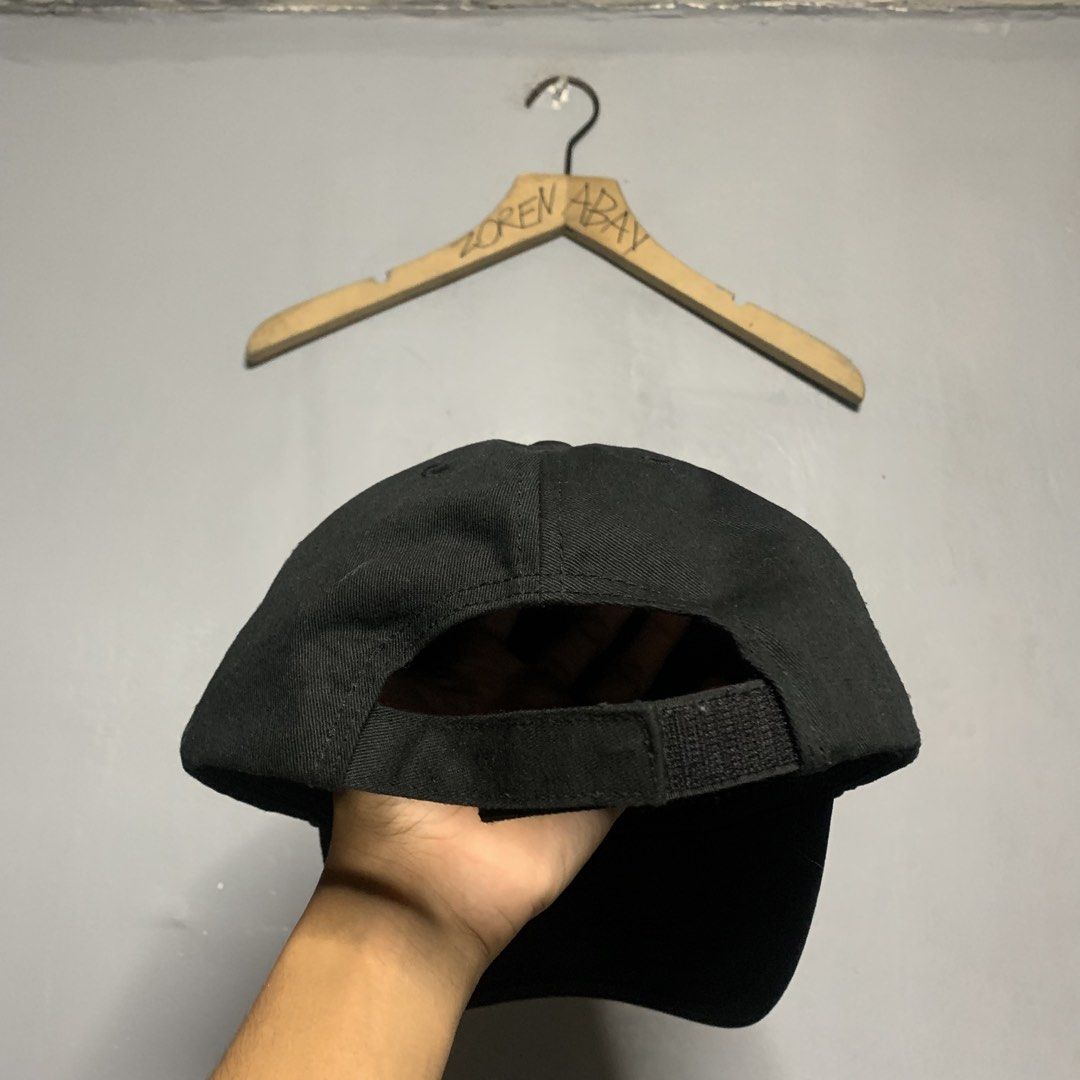 Fila Black Baseball Cap Embroidered Logo Hat (Category: Caps & Hats) located in Manila. Submitted by emplysthrift. (Listing ID 1469221618, Image 3). Description: Adult Size Excellent Condition Colorrate: 9.8/10 Flaws: needwash only Unli vouch/vc for safe transactions 📲 Location: Laspinas City, Metro Manila, Brngy Talon Uno. 📍 DM IF INTERESTED📥 - Brand: Fila - Color: Classic black with white and red embroidered front logo - Design: Standard 6-p