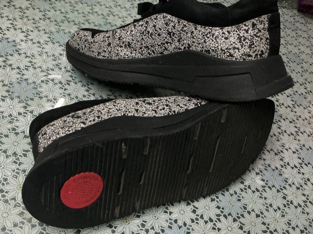 Fitflop sneakers s7 (Category: Sneakers) located in Angeles City. Submitted by goodbuysathome (Listing ID 1469312469, Image 2). Description: Authentic Fitflop women size 7 Add shipping fee74 jnt.medium Last price posted Send details and make offer if sure buyer .