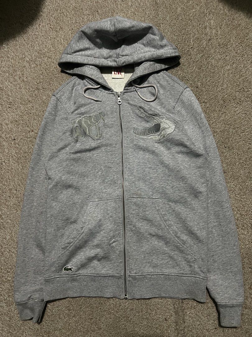 fleece full-zip hoodie Lacoste L!ve (Category: Hoodies) located in Mexico. Submitted by iseemiyakee. (Listing ID 1469324146, Image 1). Description: Size Small 18.5 width 26 length no issue excellent condition .