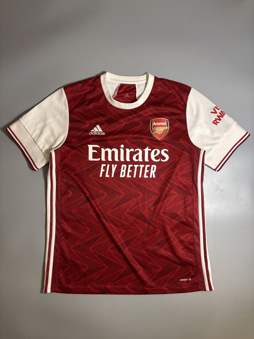 Fly emirates football jersey (Category: Tshirts & Polo Shirts ) located in Manila. Submitted by austinace04 (Listing ID 1469194090, Image 1). Description: Excellent condition Size L On Tag 22 x 28 9.8/10 color rate.