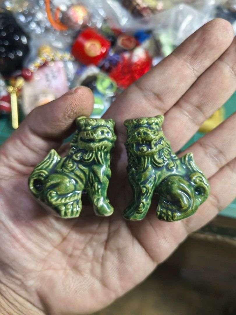 Foo Dog - Ceramic Miniature Figure Pair (Category: Other Home Decor) located in Cebu City. Submitted by dudes_villanueva (Listing ID 1469278064, Image 1). Description: Foo Dog - Ceramic Miniature Figure Pair 📌 In excellent condition..