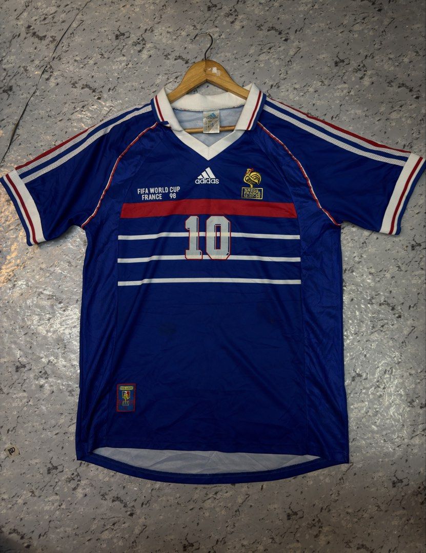 Football jersey (Category: Activewear) located in Manila. Submitted by raven236 (Listing ID 1469170781, Image 1). Description: .