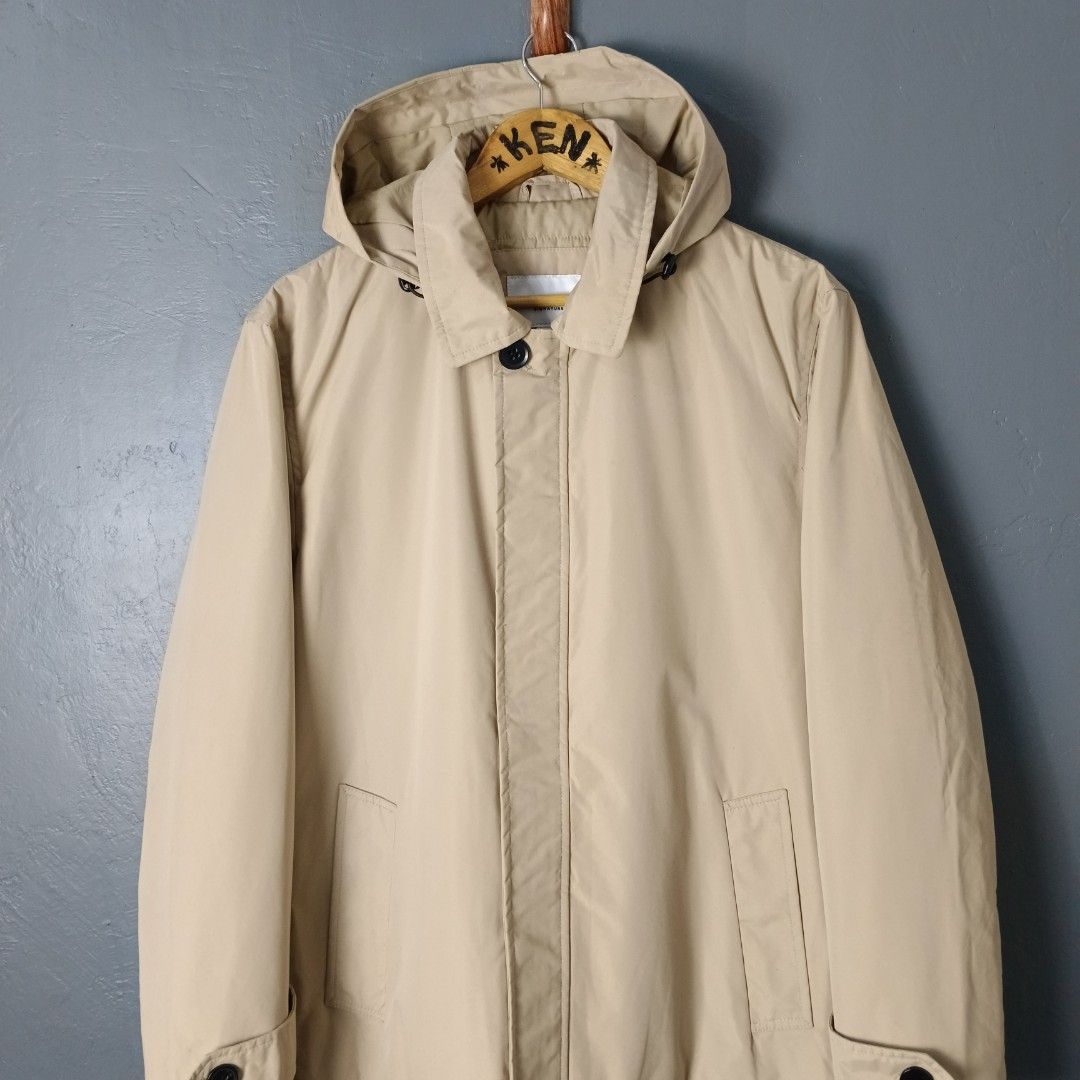 For Men - Cole Haan (Category: Coats, Jackets and Outerwear) located in Bacolod City. Submitted by drop.ph (Listing ID 1469257309, Image 2). Description: Cole Haan - Classic Hooded Rain Jacket Authentic *Detachable Hood *Size S - 21.5x28.5 *Excellent cloth *Minor Dirt *Price: 1,500php *Add SF if outside Bacolod City .