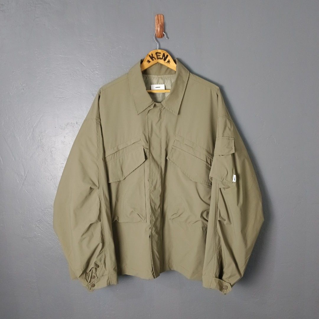 For Men - Sense - Utility Field Jacket (Category: Coats, Jackets and Outerwear) located in Bacolod City. Submitted by drop.ph (Listing ID 1469246264, Image 1). Description: Sense - Utility Field Jacket Authentic *Oversized *Size 3 or Large - 30-Width, 28-Length *Excellent cloth *Minor stain (sleeve) *Price: 1,200php *Add SF if outside Bacolod City .