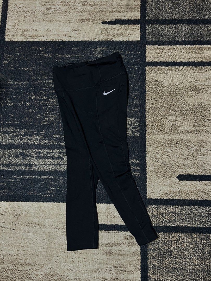 FOR SALE (Category: Other Bottoms) located in Bulacan. Submitted by sef19 (Listing ID 1469278619, Image 2). Description: HURLEY - size : small condition : excellent price : ₱400 - mop : gcash / jnt pm 📩📩📩 📍BULACAN.