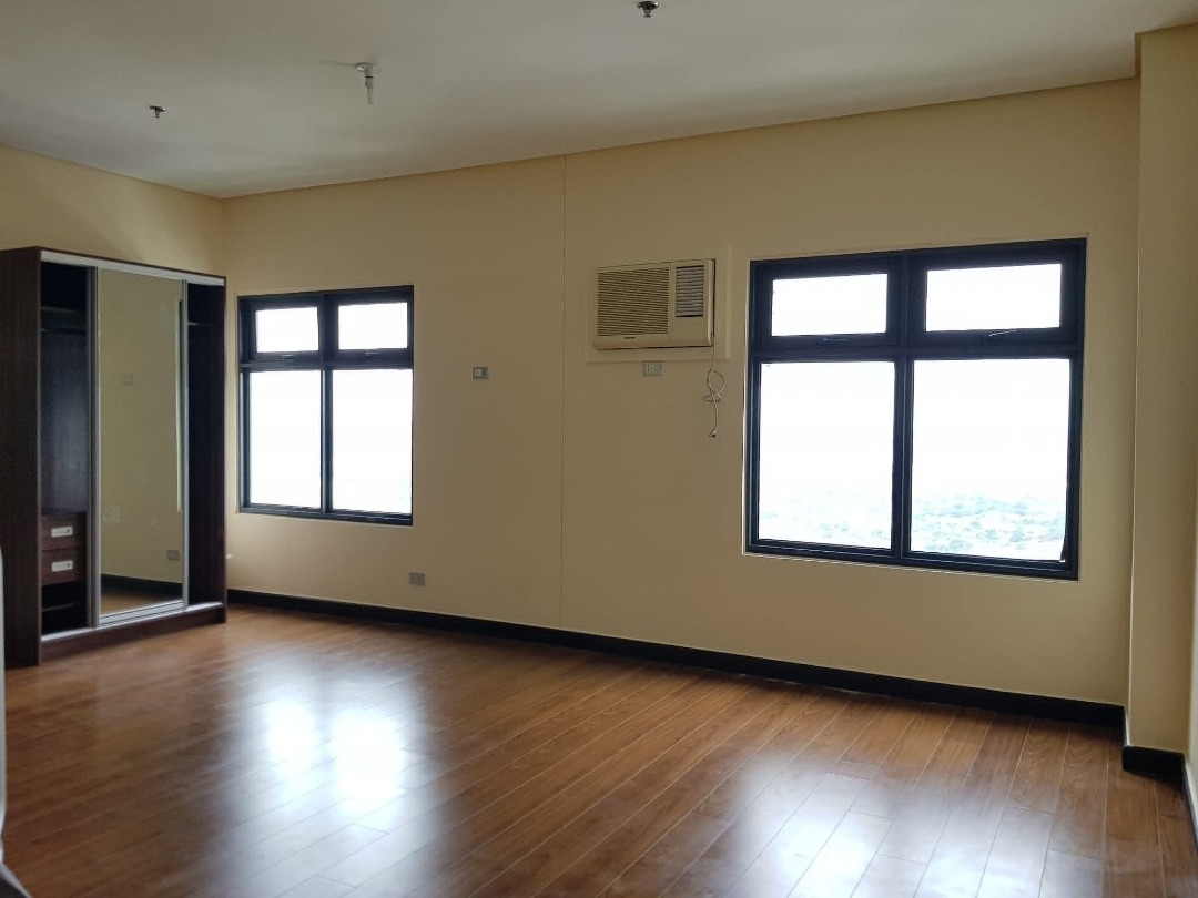(Category: ) located in . Submitted by ronalaurel-09171173849 (Listing ID 1469170381, Image 1). Description: .