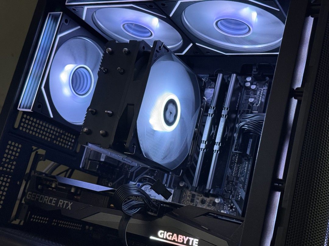 For sale GAMING CPU (SYSTEM UNIT) (Category: Computer Parts) located in Marikina City. Submitted by jamesjoshuaaa1 (Listing ID 1469370455, Image 1). Description: For sale GAMING CPU (SYSTEM UNIT) 💸₱44,980 ONLY Specs: ✅CPU: Ryzen 7 5700x (Brand New) ✅GPU: GIGABYTE RTX 3060Ti 8GB GAMING PRO OC ✅RAM: T FORCE VULCAN Z 16GB 3200MHz DDR4 (2x8GB) ✅MOBO: Gigabyte B450M DS3H V3 ARGB ✅SSD: KINGSTON 512GB NVME ✅CPU COOLER: THERMALRIGHT ASSASSIN X 120 REFIN