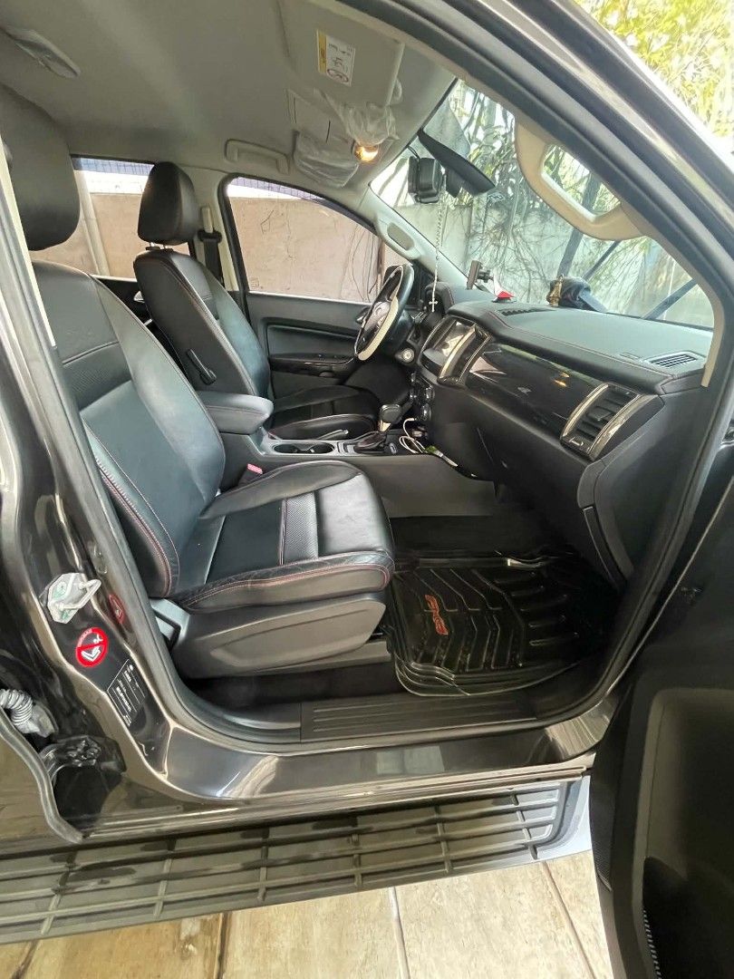 Ford Ranger (Category: Used Cars) located in Manila. Submitted by amberot04 (Listing ID 1469165928, Image 3). Description: Ford ranger fx 4 (2020 model ) 1st owned 21k mileage newly registered 2026 metallic gray new PMS new front tires asking price 850k( Negotiable) original docs..