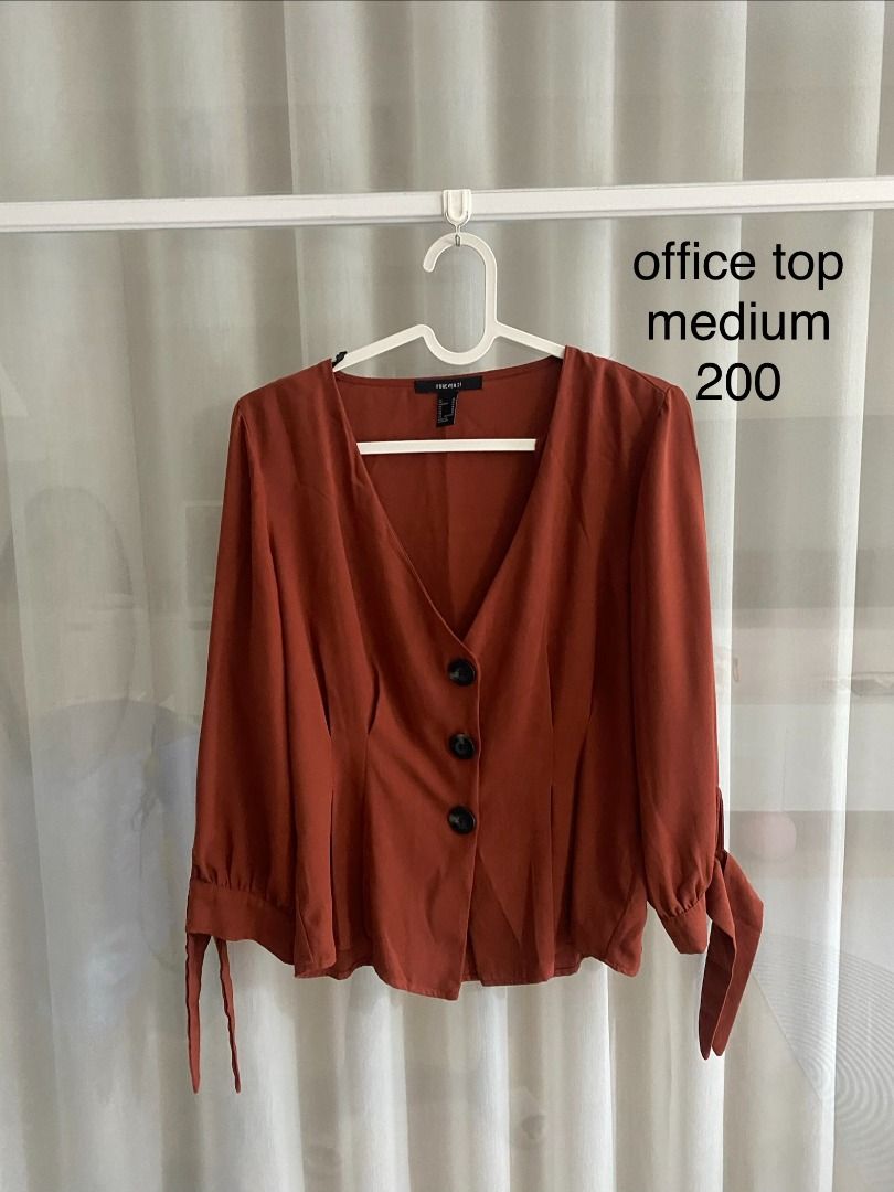 Forever 21 Rust Orange Office Top Medium (Category: Blouses) located in Quezon City. Submitted by jmxyz (Listing ID 1469203387, Image 1). Description: - size: medium 📍 greenfield, mandaluyong.