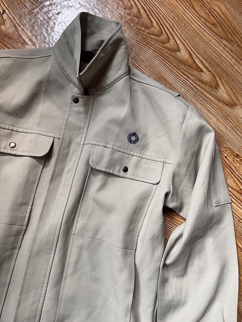 Formal Jacket (Category: Coats, Jackets and Outerwear) located in San Jacinto. Submitted by kellysthrift_ (Listing ID 1469195121, Image 3). Description: Formal Jacket for men .