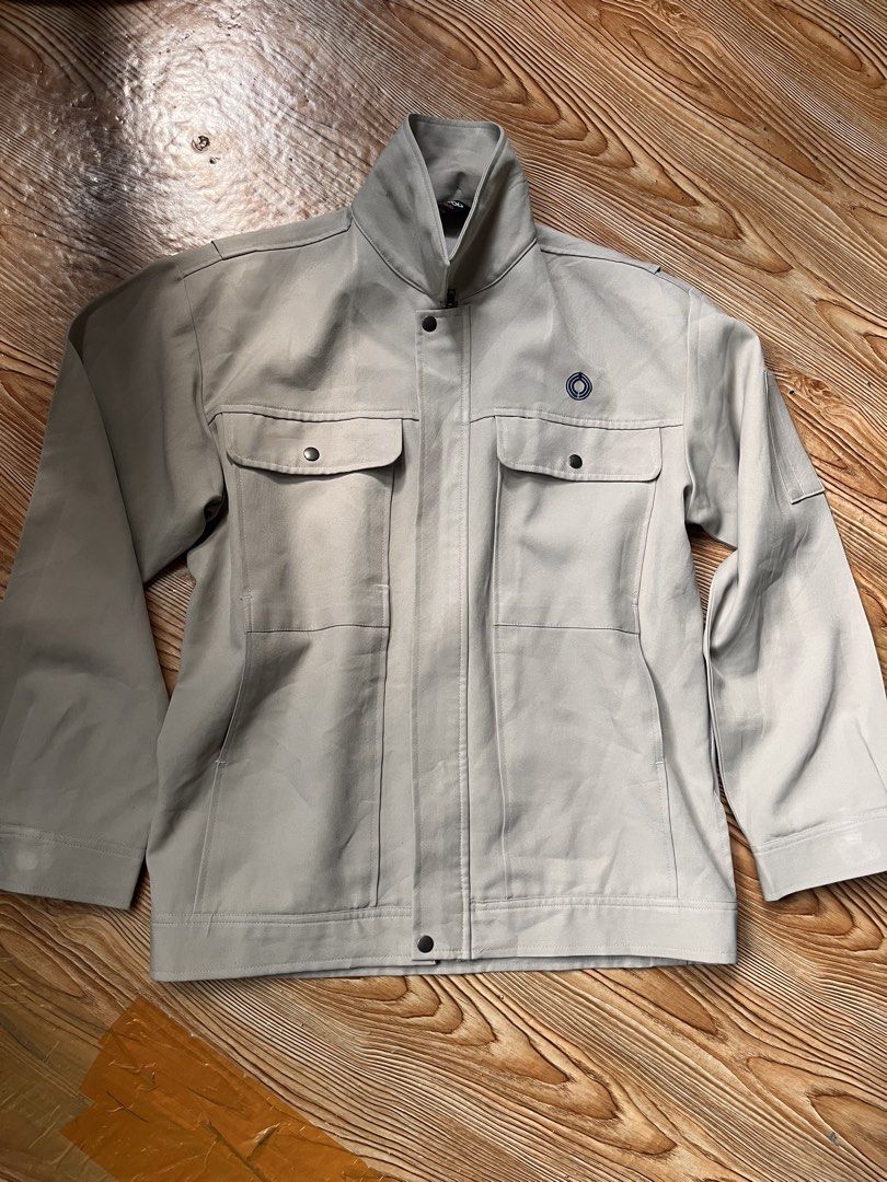 Formal Jacket (Category: Coats, Jackets and Outerwear) located in San Jacinto. Submitted by kellysthrift_ (Listing ID 1469195121, Image 1). Description: Formal Jacket for men .