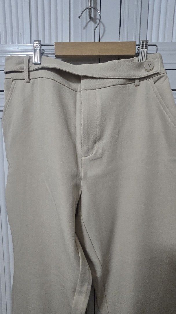 for+me Beige Trousers Medium (Category: Trousers) located in Cabanatuan. Submitted by belle_1013 (Listing ID 1469312958, Image 3). Description: - Brand/Model: for+me - Size: Medium - Color: Versatile neutral beige - Fit: Straight leg cut - Details: Button closure with belt loops - Fabric: Lightweight and comfortable - Styling: Perfect for both casual wear and office outfits Note: Unused but without tag na.