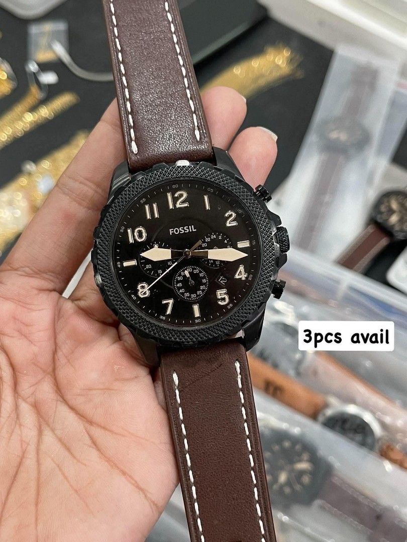 Fossil Watch (Category: Women's Watches) located in Caloocan City. Submitted by cheskhaionlinestore2.0 (Listing ID 1469174582, Image 2). Description: F Watch Authentic (Unisex) ₱1650 only 📍 With Box📍.