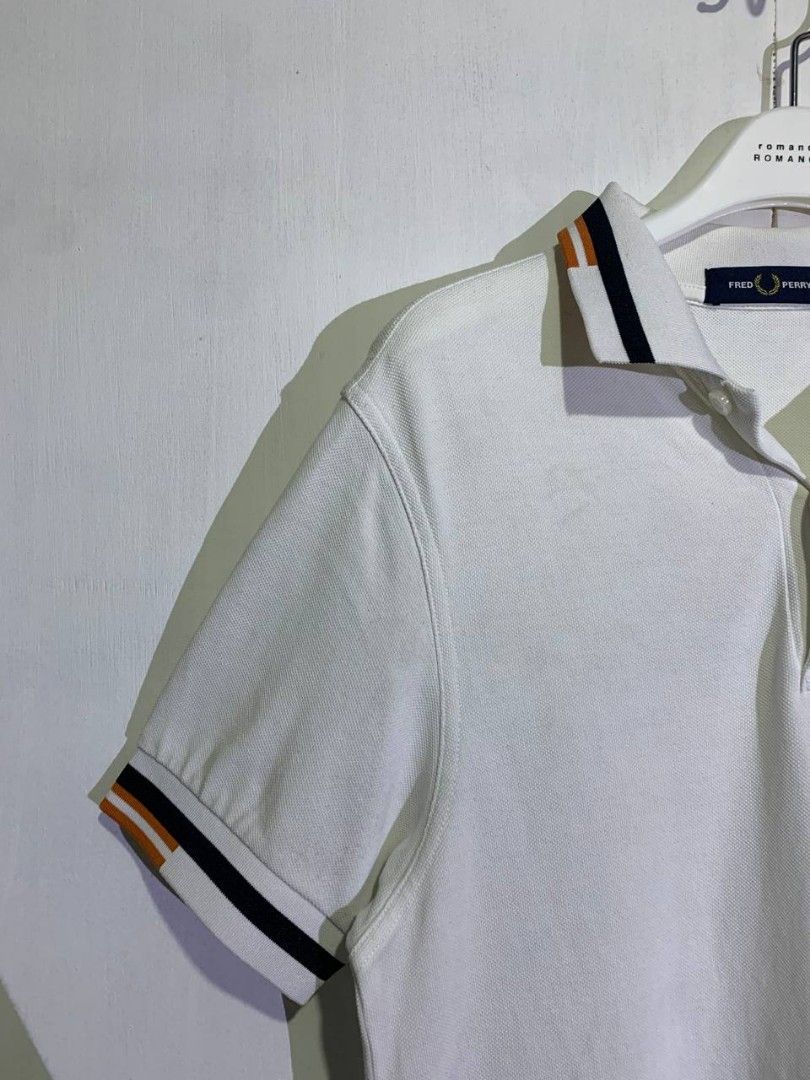 FRED PERRY POLO SHIRT (Category: Tshirts & Polo Shirts ) located in Libon. Submitted by clarenceramirez (Listing ID 1469166658, Image 3). Description: FRED PERRY POLO SHIRT ‎(AUTHENTIC/ORIGINAL) ‎ ‎FLAT LAY MEASUREMENT: ‎ ‎•25 INCHES LENGTH ‎•17 INCHES WIDTH ‎BEST FIT SMALL ‎COLOR RATE: 9/10 ‎FLAWS: STAINS/NEED WASH ‎CONDITION: 8/10 ‎ ‎PRICE: ₱500+SF ‎ ‎.