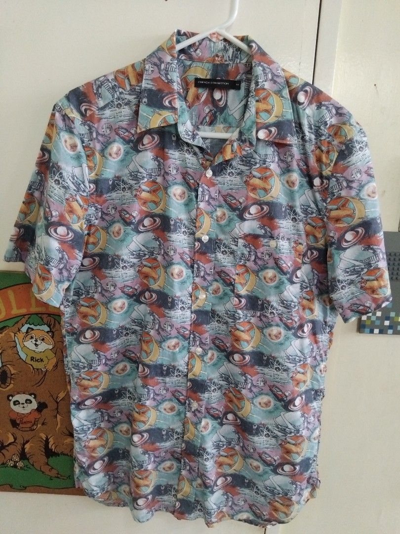 French Connection AOP Button Down Shirt (Category: Tshirts & Polo Shirts ) located in Pasig City. Submitted by hustlexcurate (Listing ID 1469223808, Image 3). Description: French Connection AOP Button Down Shirt Size MEDIUM Dimensions: 22X29.