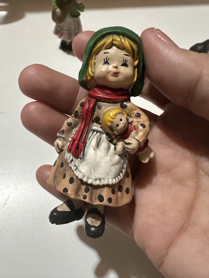 French Country Decorative Doll Set (Category: Other Home Decor) located in Davao. Submitted by favoritepreloved (Listing ID 1469264429, Image 3). Description: 💜 Fix price 💜 8cm height 💜 It looks like made of resin or clay, it is a bit heavy note: price is for 3pcs, free na yung may naputol.
