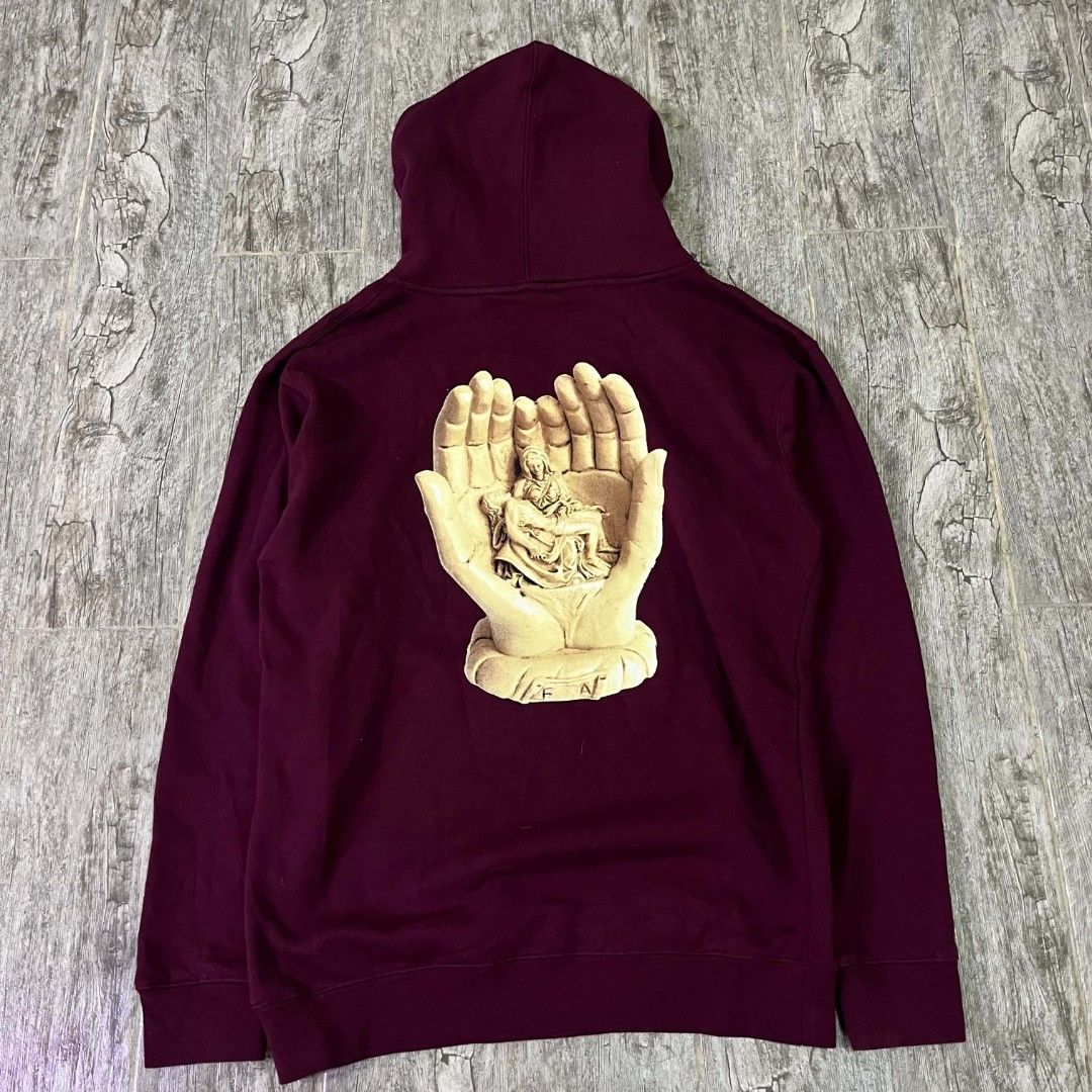 Fucking Awesome Statue Hands (Category: Coats, Jackets and Outerwear) located in Manila. Submitted by spo0ky.archives (Listing ID 1469310467, Image 3). Description: Width: 23 Length: 28.