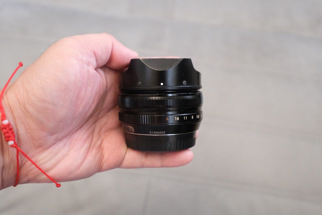 Fujifilm XF 18mm f2 (Category: Lens & Kits) located in Paranaque City. Submitted by flemmmmmm (Listing ID 1469290036, Image 2). Description: For sale / trade: Fujifilm XF 18mm f2 Signs of usage Dusts and fungus - kayo na magpalinis Unli test Inclusions: Lens hood, original front cap, replacement rear cap No box and lens hood cover Lowballers will be ignored Meetups: Paranaque / Alabang / Makati (by schedule) Shipping: Lalamove/Grab (Payment First