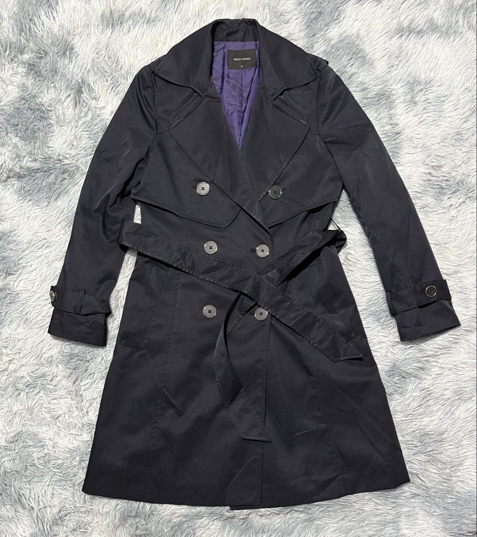 G2000 Women Trench Coat (Category: Coats, Jackets and Outerwear) located in Sasmuan (Sexmoan). Submitted by winterclothes.ph (Listing ID 1469188495, Image 1). Description: G2000 Women Trench Coat 34 on tag XS Width 17 Length 35 Excellent Condition.