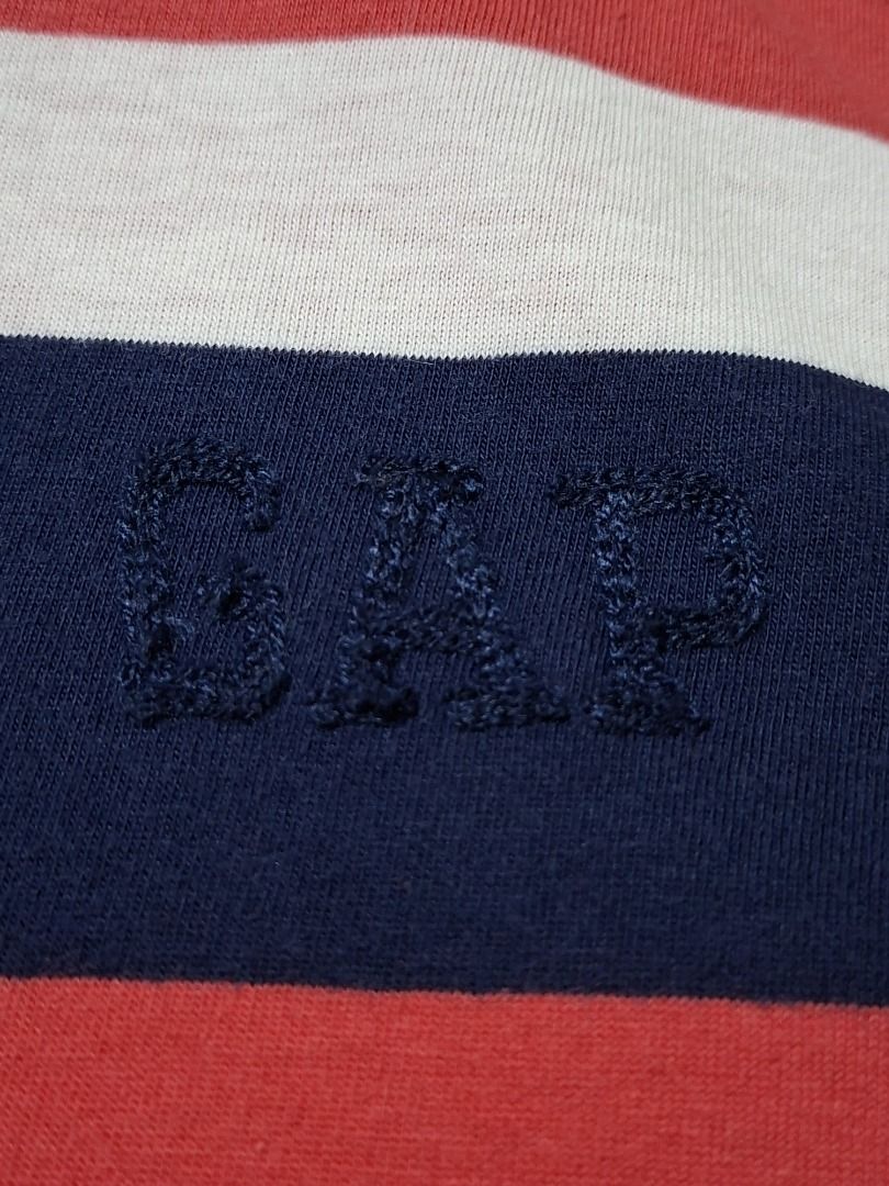 Gap Polo Shirt (Medium) (Category: Tshirts & Polo Shirts ) located in Antipolo. Submitted by legit_imported_items (Listing ID 1469224169, Image 3). Description: Kindly read first thank you! Gap Polo Shirt Good condition Size: M (Length approx. 28.5" / Width approx. 20") Price: 150 (FIXED) * issue - may maliit na hole sa bottom part ng shirt (check last photo) RFS: decluttering Fixed Price *MoP: Metrobank / Gcash *No Reservation *Payment First (fi