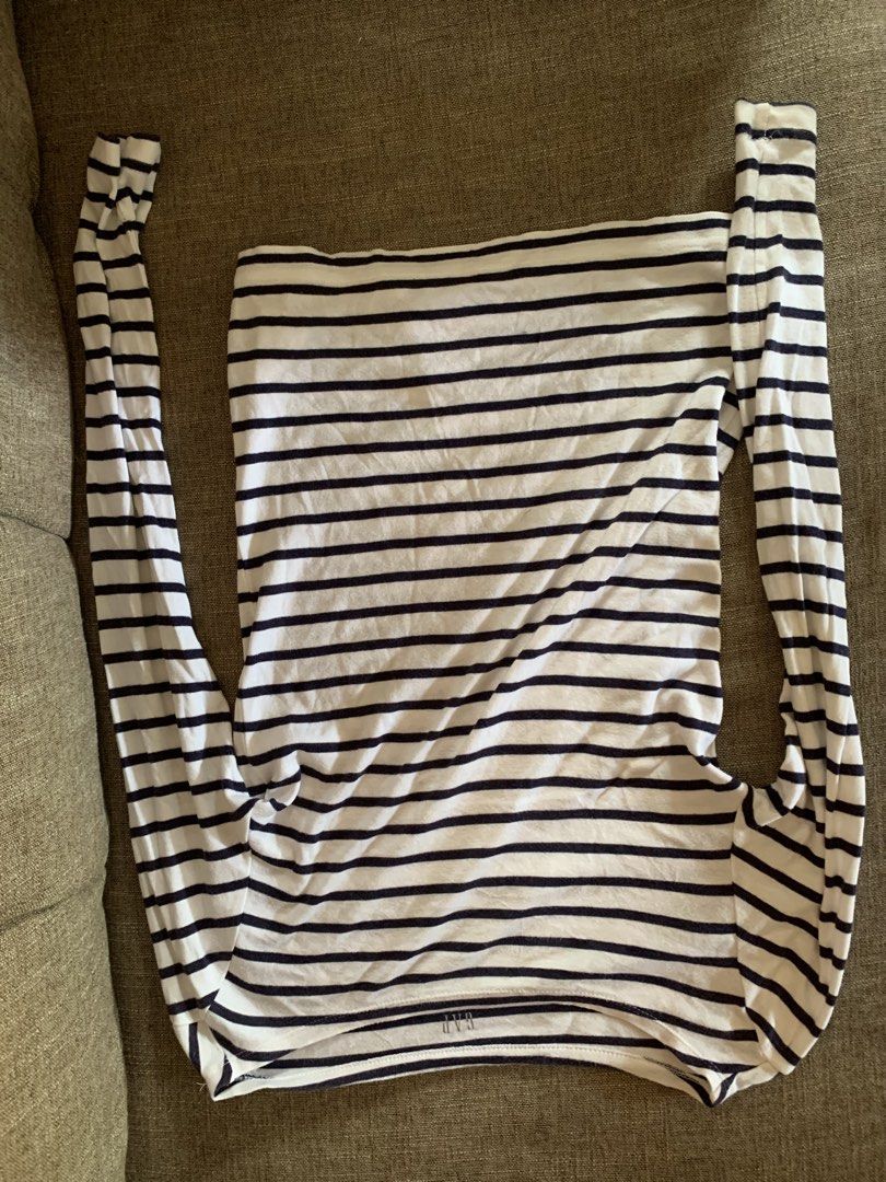 GAP striped long sleeve (Category: Longsleeves) located in Camalig. Submitted by abyssia (Listing ID 1469186772, Image 1). Description: .