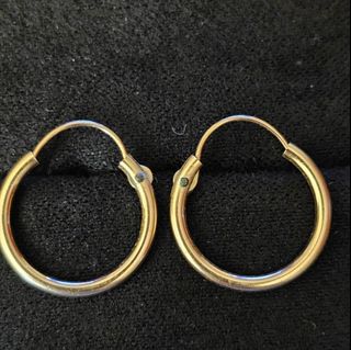 (Category: ) located in . Submitted by kathgoldvintagepreowned (Listing ID 1469200606, Image 1). Description: .