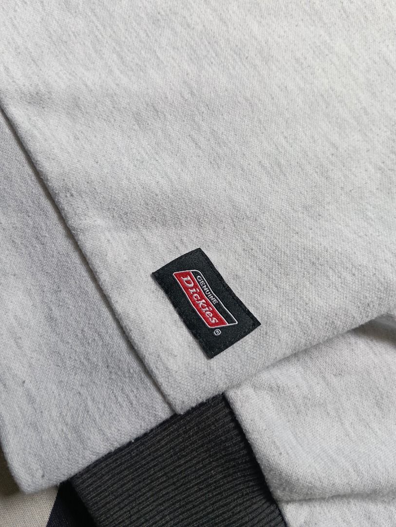 Genuine Dickies (Category: Coats, Jackets and Outerwear) located in Caloocan City. Submitted by sonsanz (Listing ID 1469243721, Image 3). Description: Dims: 22.5 W - 25 L (Best fit Large) Issue: No Issue Negotiable! Meet up location: Around Pampanga Shipped: J&T or LBC (Shipping fee will be shouldered by the buyer) MOP: GCash.