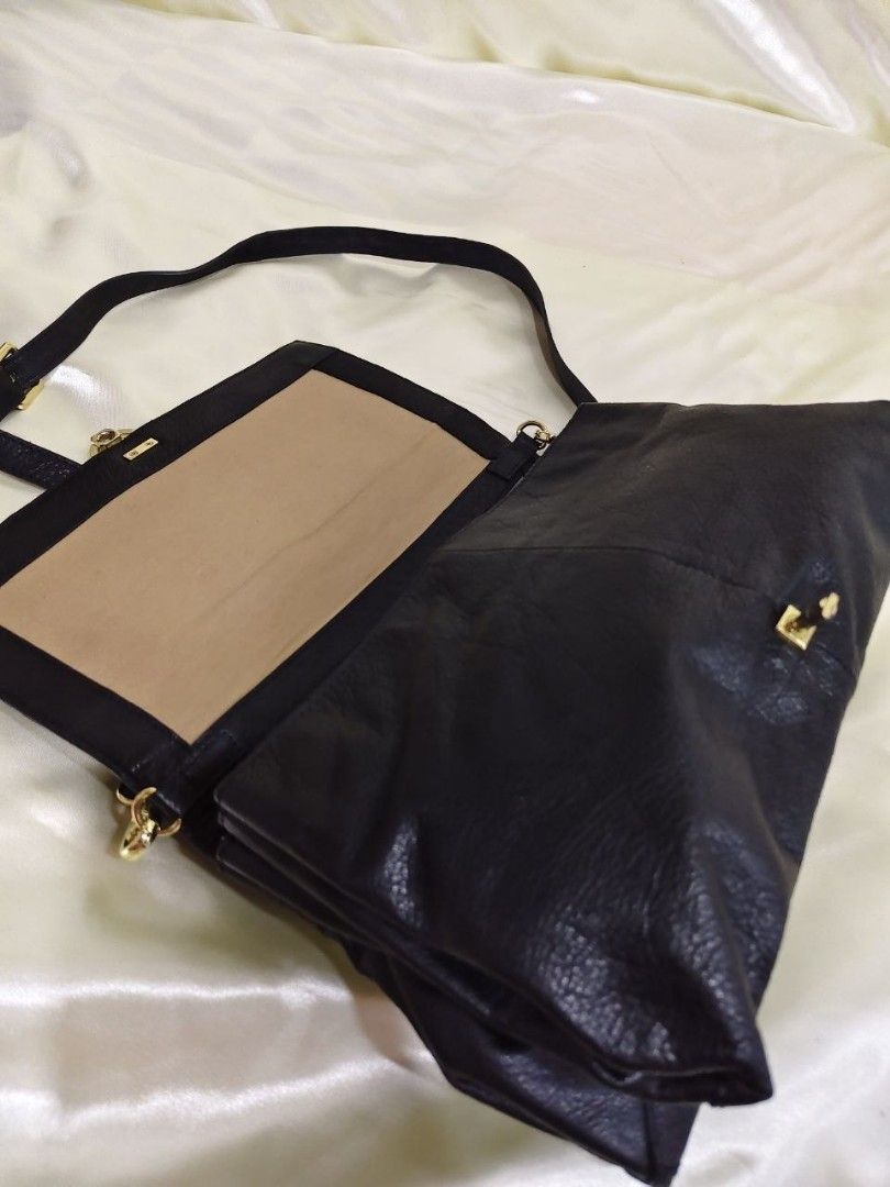 GENUINE LEATHER SLING 11/8" (Category: Cross-body Bags) located in Gamu. Submitted by 2022bagsbunny (Listing ID 1469192027, Image 2). Description: .