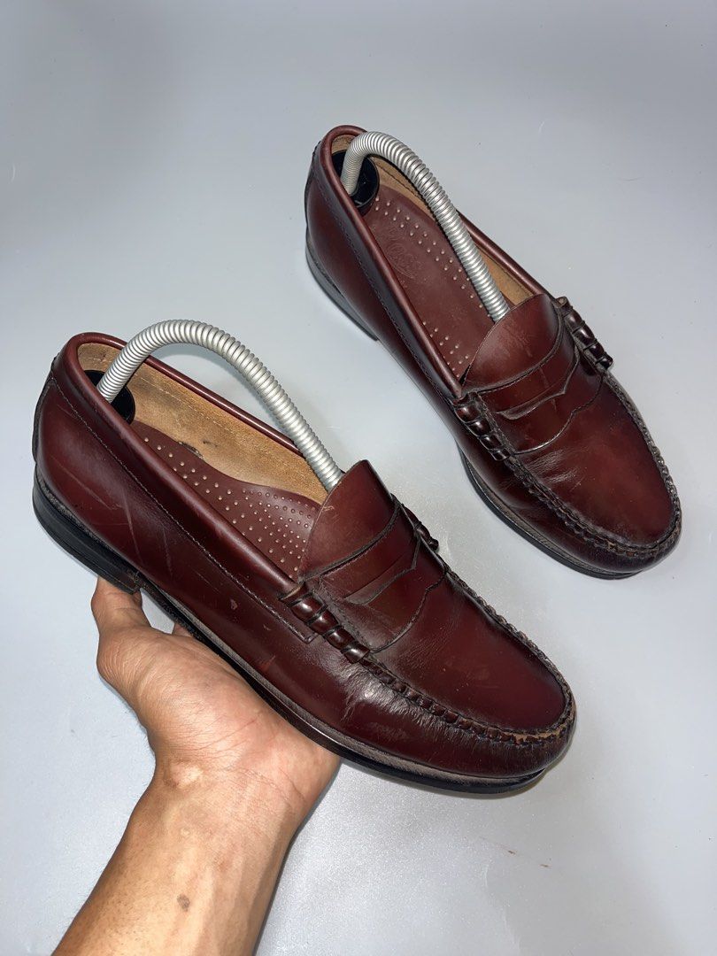 G.H. Bass & Co. Weejuns (Category: Casual Shoes) located in Lala. Submitted by adrian.885 (Listing ID 1469206035, Image 2). Description: G.H. Bass & Co. Weejuns (specifically resembling the Larson Penny Loafer model.