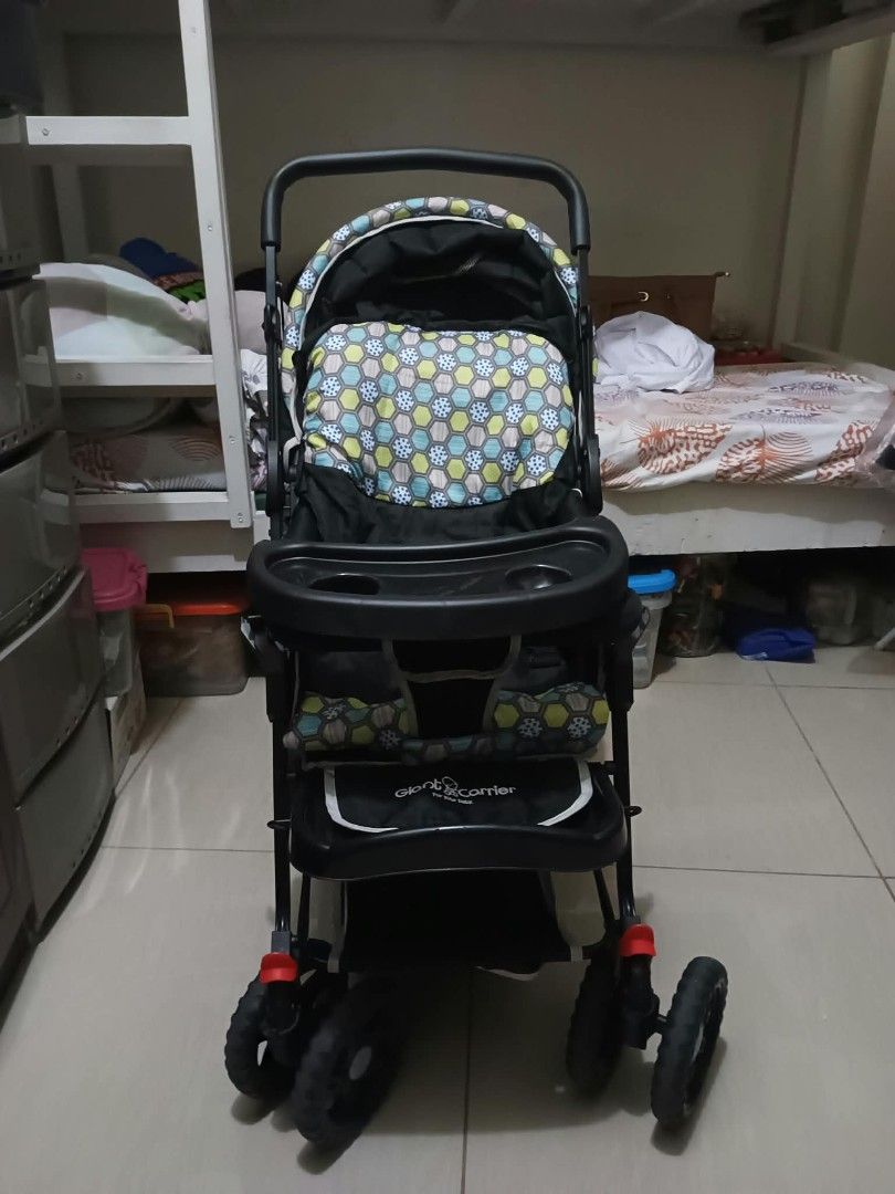 Giant Carrier Baby Stroller (Category: Strollers) located in Taguig. Submitted by javinmonkiel (Listing ID 1469273817, Image 1). Description: FOR SALE: Giant Baby Carrier Stroller 👶🍼 Only used a few times, so it’s still in pristine condition, clean, and well-maintained. Not heavily used and still looks great! RFS: No longer needed. Price: As posted. Pick-up only in Makati .