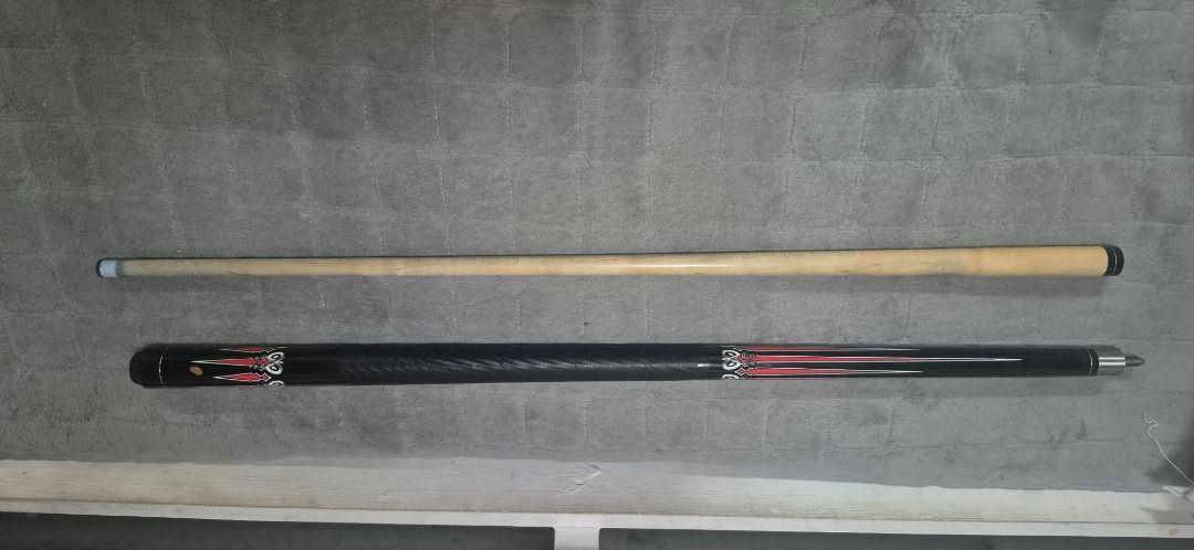 Gladiator Cue Stick (Category: Other Sports Equipment and Supplies) located in Caloocan City. Submitted by lrujzerep (Listing ID 1469285052, Image 2). Description: Gladiator billiard cue stick slightly used for only 6 months.. inclusion are cue stick holder, billiard chalks and billiard glove.