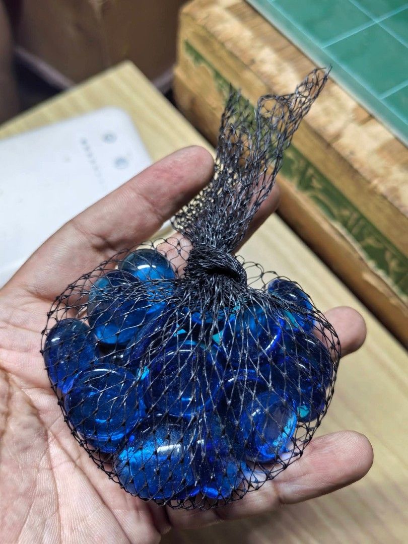 Glass Gems (Category: Other Home Decor) located in Cebu City. Submitted by dudes_villanueva (Listing ID 1469276642, Image 1). Description: Glass Gems 📌 Used as vase filler and decor..