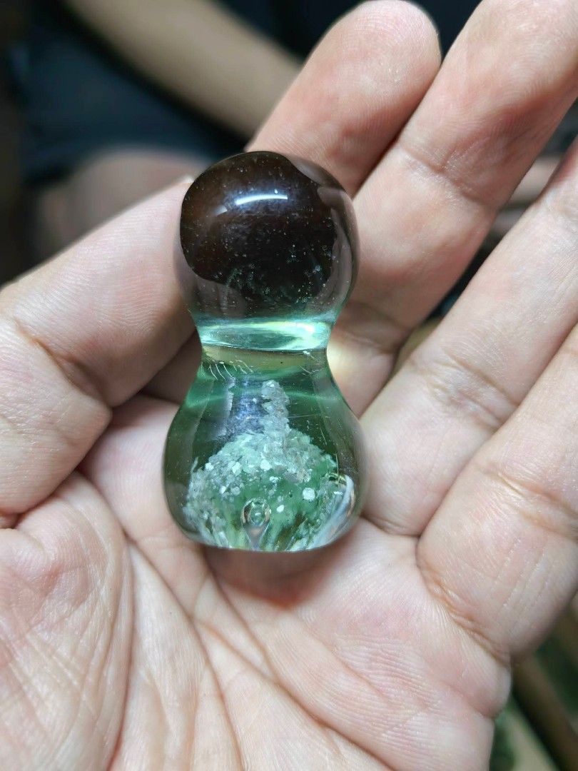 Glass Miniature Decor (Category: Other Home Decor) located in Cebu City. Submitted by dudes_villanueva (Listing ID 1469279109, Image 3). Description: Glass Miniature Decor 📌 In excellent condition..