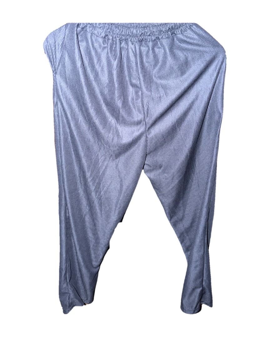 Grey Elastic Wide Fit Jogger Pants with Drawstring and Pockets (Category: Joggers) located in Pasig City. Submitted by joshuagab16217 (Listing ID 1469283968, Image 3). Description: - Color: Grey - Material: Textured, breathable fabric for all-day comfort - Fit: Relaxed fit with cuffed ankles - Waistband: Elastic with adjustable drawstring - Features: Convenient built-in side pockets - Best for: Lounging at home or casual daily errands - Relaxed F