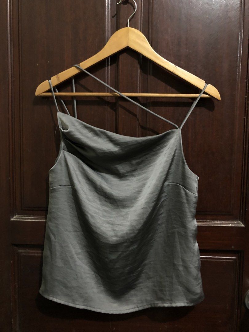 grey satin cowl-neck camisole top (Category: Sleeveless) located in Balanga. Submitted by itsjuliaden07 (Listing ID 1469177572, Image 2). Description: .