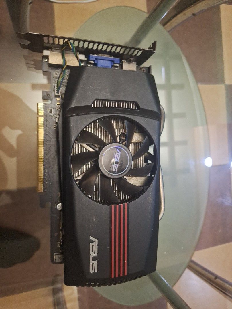 Gtx 550 ti#sale (Category: Computer Parts) located in Manila. Submitted by ags028705 (Listing ID 1469289298, Image 1). Description: gtx 550 ti no issue good working condition.