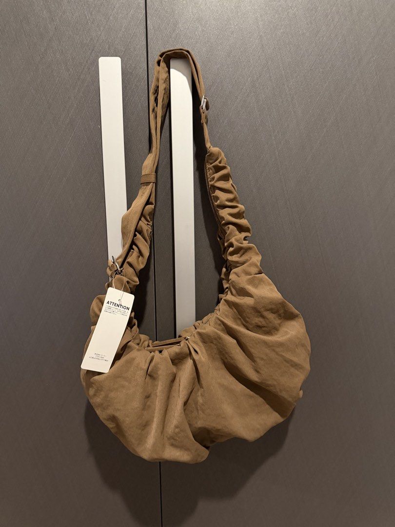 GU RUCHED DUMPLING BAG WITH ADJUSTABLE STRAP (Category: Shoulder Bags) located in Makati City. Submitted by outof_______thisworld (Listing ID 1469279356, Image 3). Description: shop for a cause campaign condition: perfect. new and never used please keep in mind that all funds raised from this campaign will be donated, so no haggling would be much appreciated. feel free to ask more about the campaign. (transparency provided.).