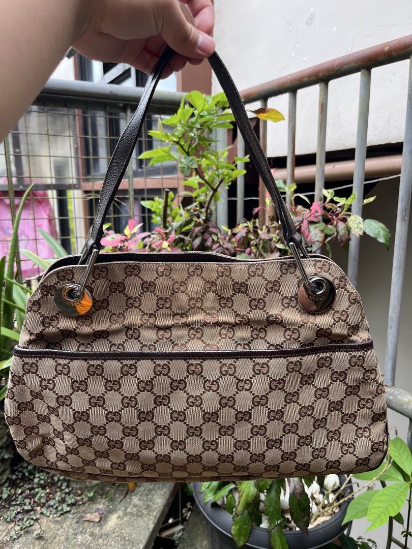 GUCCI ECLIPE GG MONOGRAM SHOULDER BAG (Category: Luxury Bags & Wallets) located in Baguio. Submitted by closetgc.clothingshop (Listing ID 1469213913, Image 1). Description: Gucci eclipse monogram GG canvas shoulder bag / tote bag Rank A- ( excellent ) Guaranteed authentic.