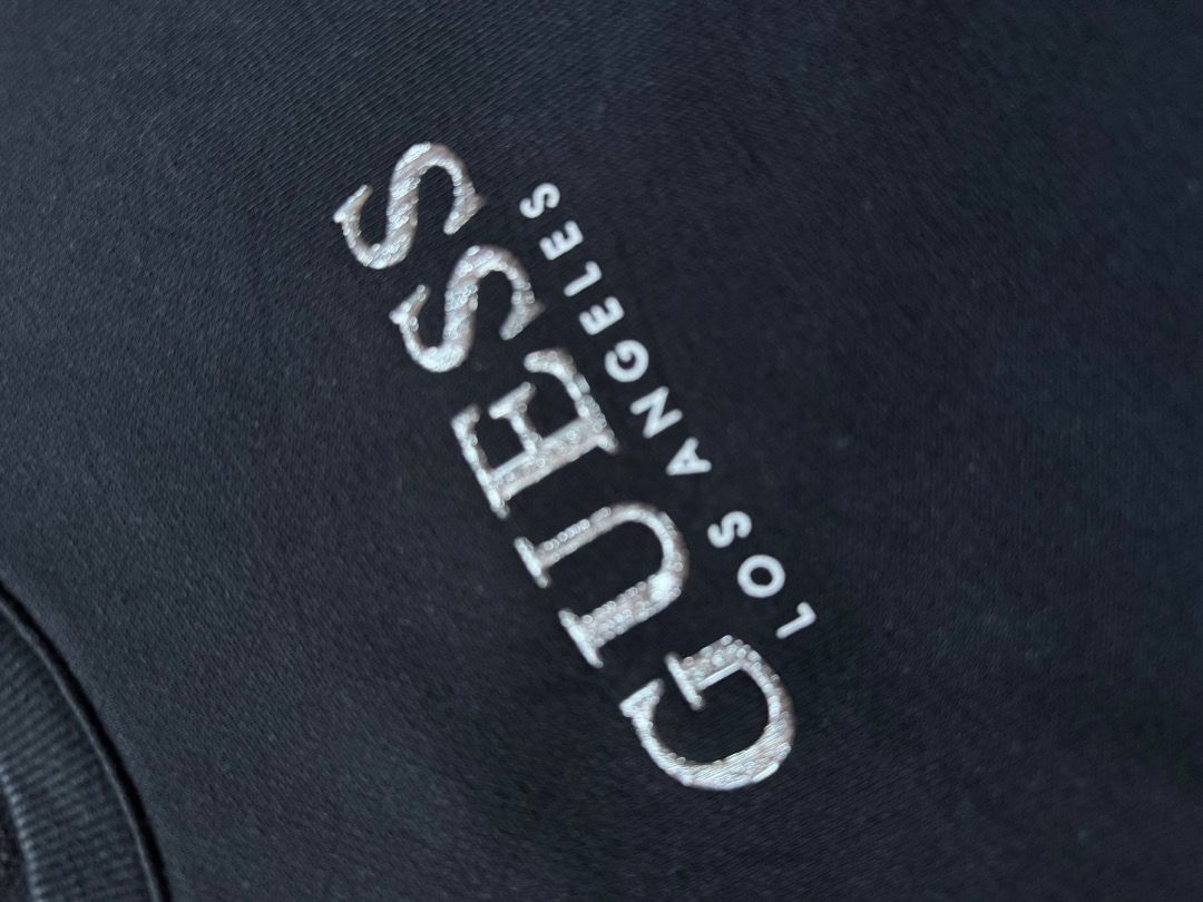 Guess (Category: Coats, Jackets and Outerwear) located in Kabankalan. Submitted by secondhandgems2 (Listing ID 1469163245, Image 3). Description: Size Large (21W 25L) Like new No flaws Orig.