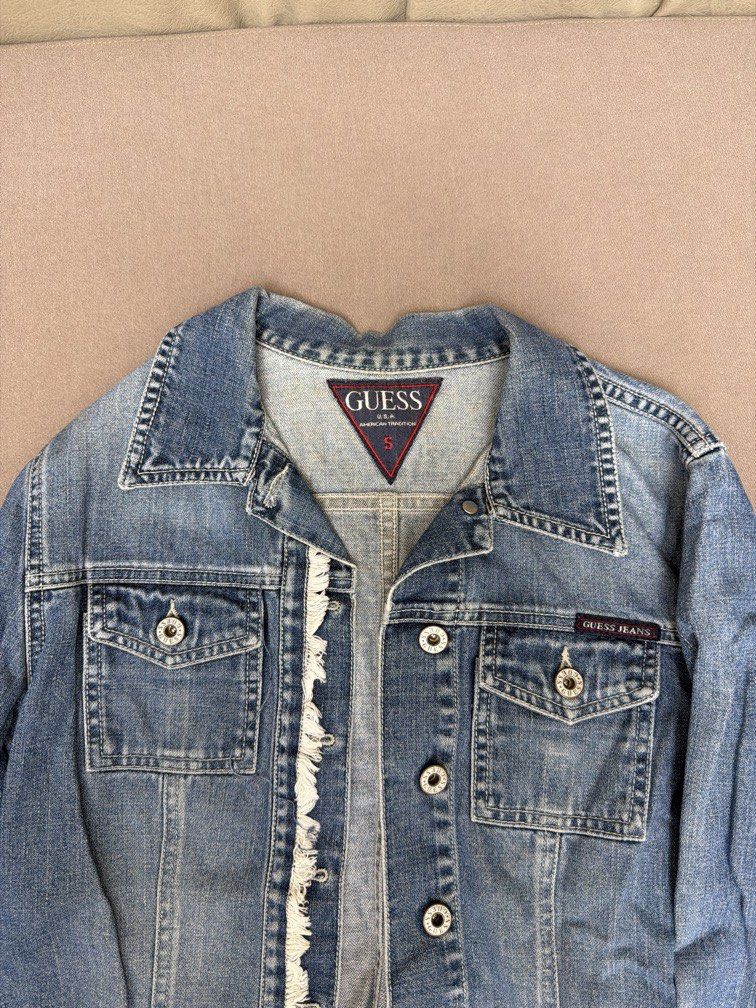 Guess Denim Jacket (Category: Coats, Jackets and Outerwear) located in Las Pinas. Submitted by thealyssacloset (Listing ID 1469217742, Image 2). Description: .