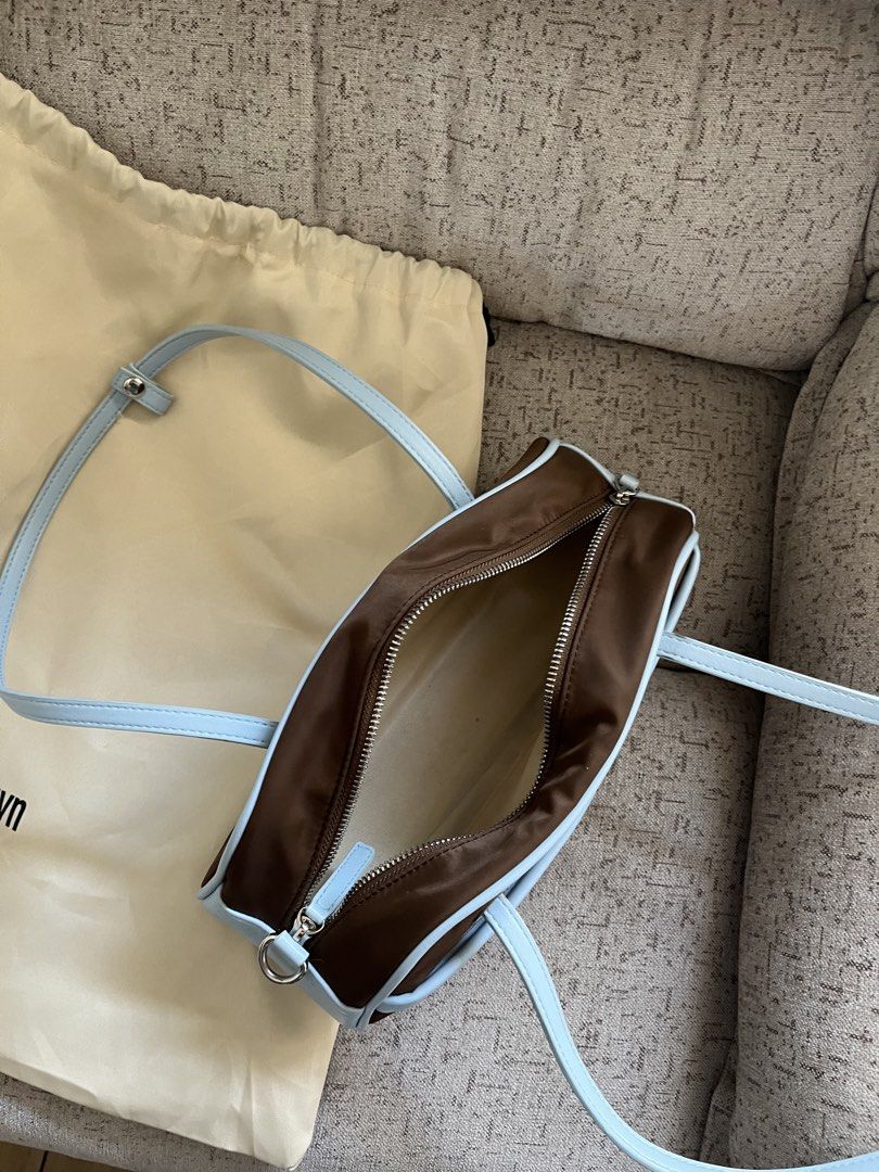 GVN Bag (Category: Tote Bags) located in Manila. Submitted by cokezer0__ (Listing ID 1469215537, Image 3). Description: like new :) can pass as brand new! only worn twice.