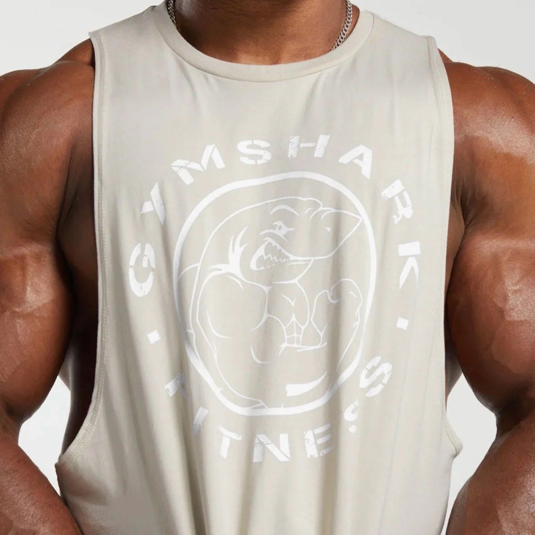 Gymshark Legacy Drop Arm Tank Top (Category: Activewear) located in Manila. Submitted by flex_curation (Listing ID 1469345156, Image 2). Description: 21x30 IN VERY GOOD CONDITION BACOOR CAVITE LOC.