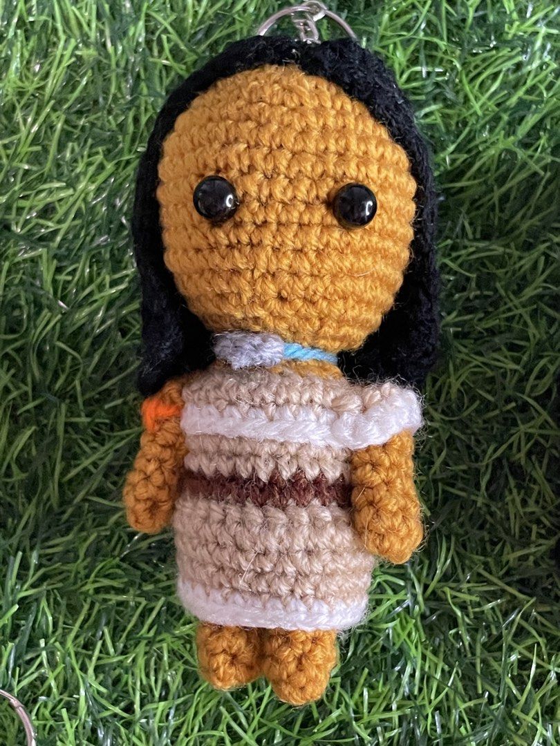 Handmade Disney Princess Crochet Keychain Dolls (Category: Plushies & Soft Toys) located in Quezon City. Submitted by gq.packagingsupplies.ph (Listing ID 1469256121, Image 3). Description: Jasmine Pocahontas Mulan Tiana Rapunzel Merida Moana.