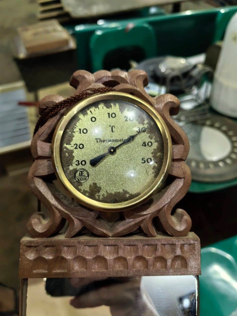 Hanging Thermometer Mirror (Category: Gardening Tools & Ornaments) located in Cebu City. Submitted by dudes_villanueva (Listing ID 1469197145, Image 2). Description: Hanging Thermometer Mirror Material: Plastic & Glass In good condition as is where is see all pics.