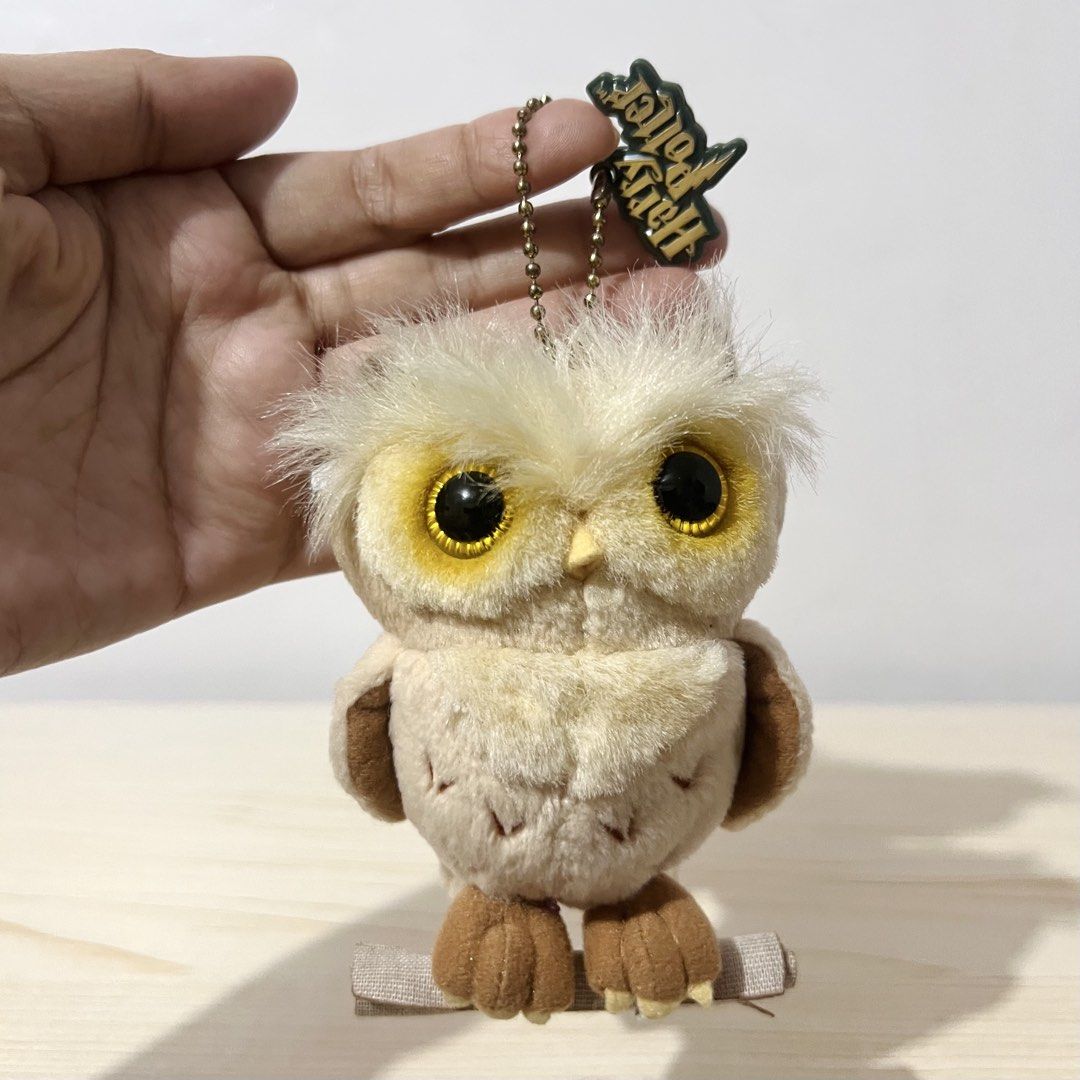 Harry Potter Messaging Owl Plush Charm height: 10cm - Php 350 (Category: Character Goods) located in Davao. Submitted by pandorastoybox (Listing ID 1469299986, Image 3). Description: Harry Potter Messaging Owl Plush Charm height: 10cm - Php 350.