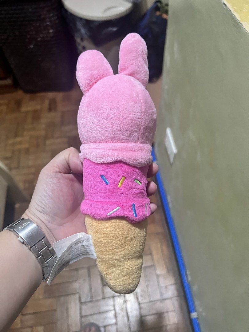 Hello kitty and Friends (Category: Plushies & Soft Toys) located in Paranaque City. Submitted by arianem031087 (Listing ID 1469258478, Image 2). Description: .