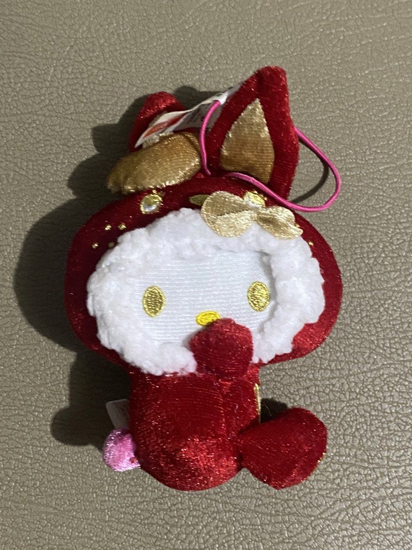 Hello Kitty Red Bunnu (Category: Plushies & Soft Toys) located in Davao. Submitted by hoowans_surplus (Listing ID 1469347500, Image 1). Description: .